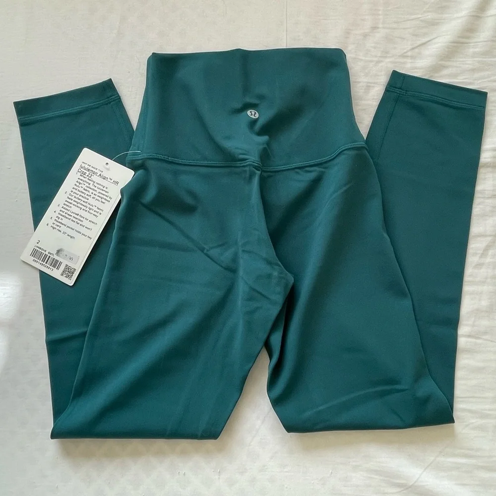 lululemon align leggings 🤍 - Picture 3 of 5